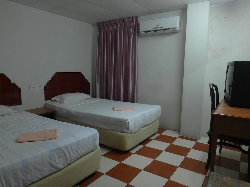 Silverwood Inn Miri Chambre photo