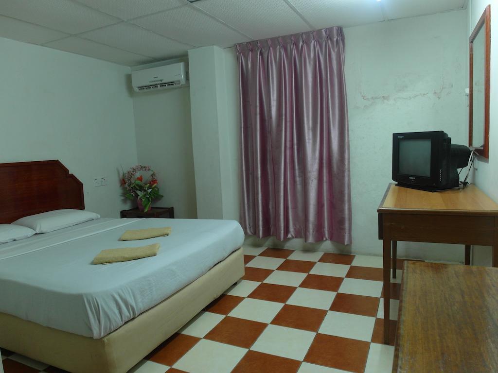 Silverwood Inn Miri Chambre photo